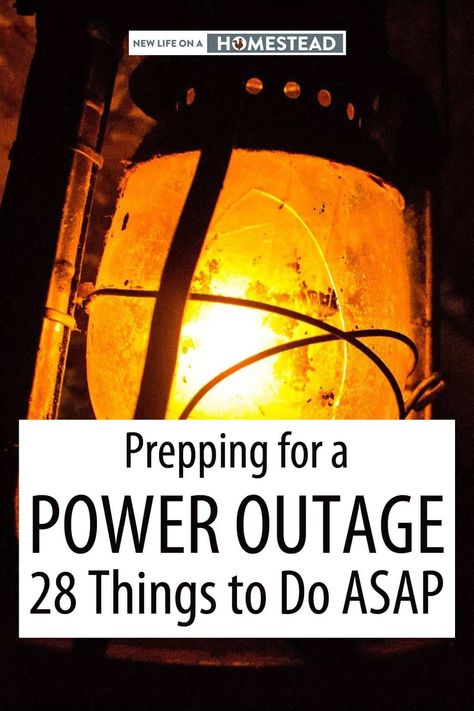 Bad Weather Preparedness, What To Do In A Power Outage, Power Outage Supplies, Diy Power Outage Hacks, How To Survive Without Electricity, No Power Survival, No Power Hacks, Prepers Survival Guide, Things To Do When The Power Is Out