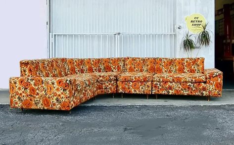 12 special floral couches to inspire your living room design | Offbeat Home & Life 70s Floral Couch, Vintage Floral Couch Living Room, Floral Couch Living Room Vintage, Vintage 70s Living Room, Fun Couches, Floral Couch Living Room, Vintage Floral Couch, Flower Couch, Patterned Couch