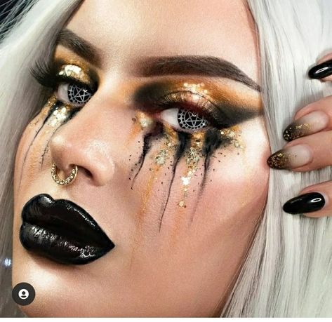 Golden Halloween Makeup, Gothic Fantasy Makeup, Black And Gold Skeleton Makeup, Gold And Black Makeup Looks Full Face, Black And Gold Witch Costume, Fantasy Witch Makeup, Black And Gold Halloween Makeup, Gold Witch Makeup, Goddess Makeup Ideas