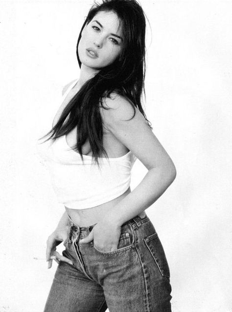 Malena Monica Bellucci, Monica Belluci Style, Sherilyn Fenn, Vintage Photography Women, 90s Supermodels, Actrices Hollywood, Irina Shayk, Monica Bellucci, Natalie Portman