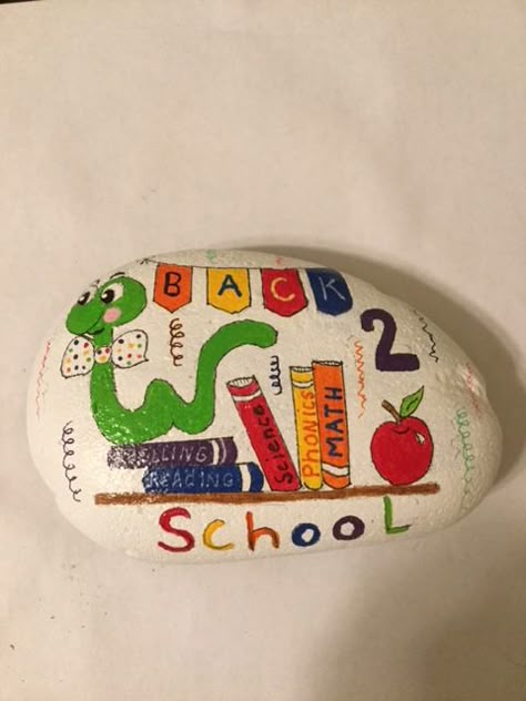 Back To School Rock Painting, Back To School Painted Rocks, Mentor Activities, Teacher Rocks, Fall Rocks, Playground Painting, Rocks Painting, Painting Stones, When School Starts