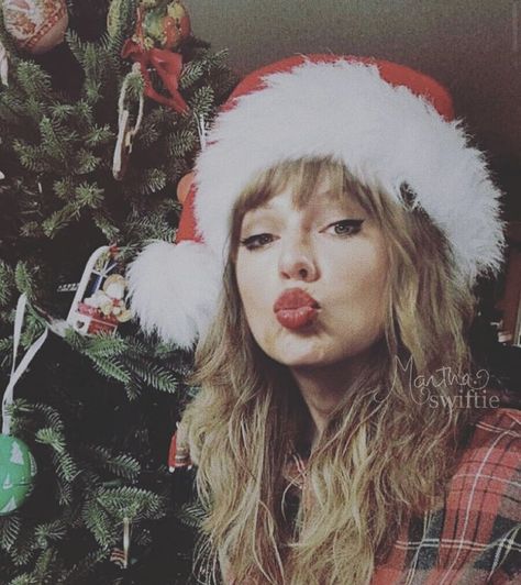 Taylor Swift Icons Aesthetic, Taylor Swift Fotos, Taylor Swift Christmas, Estilo Taylor Swift, All About Taylor Swift, Swift Photo, Taylor Swift Wallpaper, Long Live Taylor Swift, Swift 3