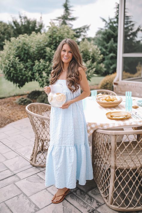 Classy Southern Outfits, Southern Mom Outfits, Southern Mom Aesthetic, Ranch Water Recipe, Healthy Cocktail Recipes, Ranch Water, Caitlin Covington, 2024 Fits, Bamboo Bowl