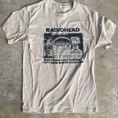 Radiohead Merch, Diy Band Shirt, Radiohead Tshirt, Radiohead Shirt, Money Clothes, Warm Weather Outfits, Hair Clothes, Band Shirts, Diy Shirt