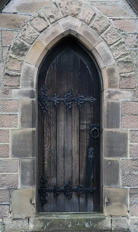 Bw Gothic Door, Gothic Window, Window Architecture, Gothic Windows, Gothic Buildings, Sacred Architecture, Stone Arch, Cool Doors, Gothic Design