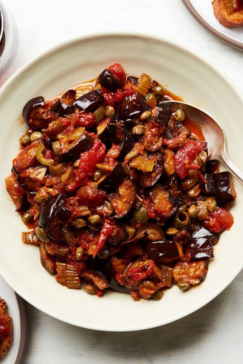 Caponata Recipe, Fig Balsamic Vinegar, Eggplant Caponata, Canning Whole Tomatoes, Eggplant Dishes, How To Peel Tomatoes, Pork Recipe, Eggplant Recipes, Plum Tomatoes