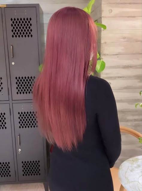 Pastel Red Hair Color, Light Red Pink Hair, Dark Dusty Pink Hair, Dirty Pink Hair, Dark Rose Hair, Pastel Red Hair, Pink Hair Straight, Smokey Pink Hair, Pink Violet Hair