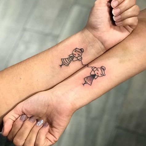 Cute Best Friend Tattoos, Matching Friend Tattoos, Small Matching Tattoos, Tattoo Placements, Matching Best Friend Tattoos, Matching Sister Tattoos, Bff Tattoos, Friendship Tattoos, Best Friend Tattoos