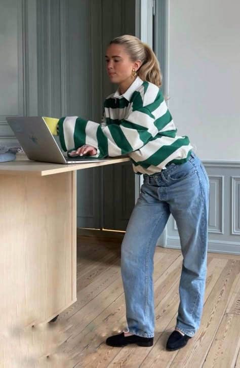 Matilda djerf work outfit casual Matilda Djerf Jeans Outfit, Matilda Djerf Outfit Winter Fall, Matilda Djerf Autumn Style, Matilda Djerf Outfit Summer, Matilda Djerf Outfit Winter, Matilda Djerf Style Fall, Matilda Djerf Winter Style, Matilda Djerf Jeans, Matilda Djerf Casual