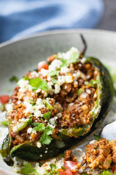 Poblano Recipes, Mexican Ground Beef, Poblano Peppers Recipes, Low Carb Maven, Chile Poblano, Poblano Peppers, Keto Beef Recipes, Ground Beef Recipes For Dinner, Stuffed Poblano Peppers