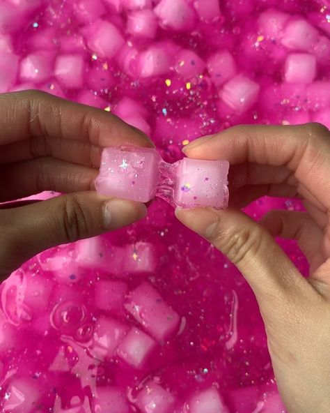 Jelly Cube Slime, Slime Toy, Theme Pink, Glitter Slime, Pink Theme, Pink Barbie, Slime Asmr, Barbie Party, Pink Themes