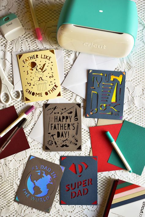 How To Make Easy Father's Day Cards With Cricut Joy #cricutcreated #cricutjoy #fathersday #cards #kidscrafts Cute Diy Cards, Cards With Cricut, Cricut Joy Machine, Joy Cricut, Cards Fathers Day, Diy Father's Day Cards, Cards Cricut, Fonts Cricut, Dad Crafts