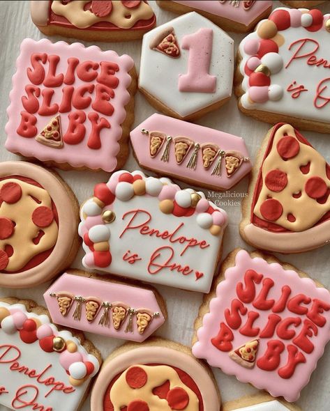 Slice Slice Baby Cookies, Pasta First Birthday Party, Pizza Theme Cookies, First Slice Birthday Party, Pizza Party Cookies, Pizza Party 1st Birthday, 1st Birthday Pizza Theme, Slice Slice Baby Pizza Party, First Birthday Pizza Party Theme