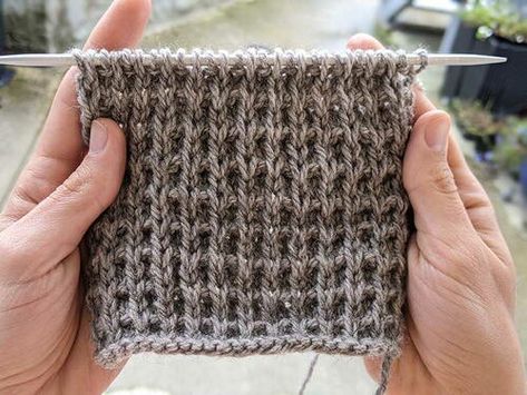 Fish Scale Stitch | AllFreeKnitting.com Knit Scarfs, Mens Knitted Scarf, Crochet Baby Blanket Beginner, Knitting Help, Knitting Basics, Knit Hat For Men, Knit Dishcloth, Crochet Granny Square Blanket, Knitting Needles Sizes