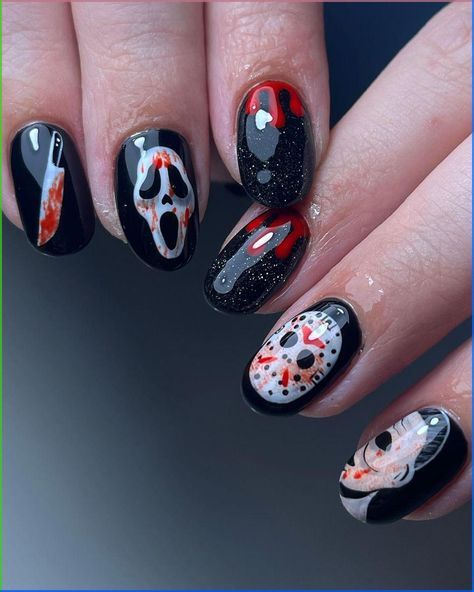 Spooky Nail Art Short Nails, Cute Horror Nails, Creepy Nails Design, Horror Movie Nail Art, Horror Movie Nails Short, Halloween Nail Designs Short Nails, Short Horror Nails, Short Round Halloween Nails, Halloween Horror Nails