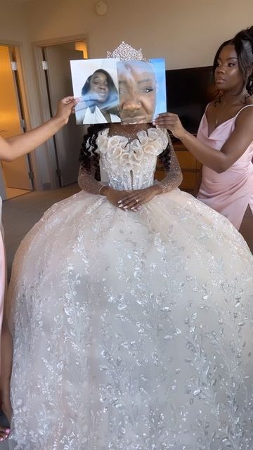 Gigi on Instagram: "Gigi Dairies 💕 Hair - @dimepiece_1804 Nails- @novanailcouture Lashes- @soflawlesslash Makeup- @keishathemua Dress- @frida_xhoi_xhei" Wedding Planner Aesthetic, Party Snack Table, Extravagant Prom Dresses, Quince Dresses Champagne, Quince Dresses Blue, Posture Fix, Quince Dresses Purple, Quince Dresses Charro, Princess Frog