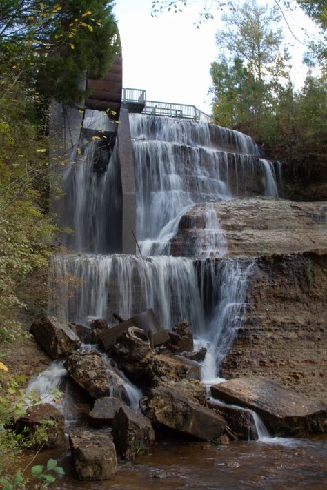 Dunn's Mill and Falls Mississippi Nature, Places To Visit In Mississippi, Things To Do In Mississippi, Windsor Ruins, Mississippi Vacation, Biloxi Lighthouse, Ocean Springs Mississippi, Mississippi Travel, Real Haunted Houses