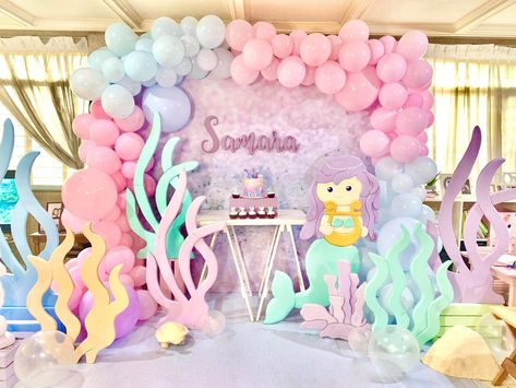 Mermaid Backdrop Ideas, Mermaid Theme Party Decorations, Mermaid Birthday Backdrop, Mermaid Party Backdrop, Sea Birthday Party Decorations, Birthday Party Paper Decorations, Mermaid Backdrop, Turtle Baby Shower, Ocean Birthday Party