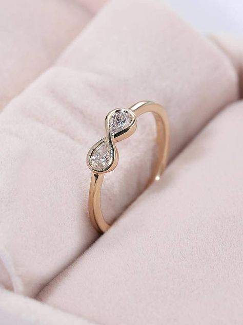 Alternative People, Alternative Wedding Ring, Infinity Engagement Ring, Alternative Wedding Rings, Infinity Ring Wedding, Infinity Love, Top 10 Engagement Rings, Wedding Rings Halo, Simple Diamonds