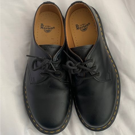 Size Us Women 8 But Runs Large - Never Worn And Brand New Doc Martens Dress Shoes, Docs 1461, Low Doc Martens, Shoes Doc Martens, Dr Martens Oxford, Doc Martens Mens, White Chelsea Boots, Dr Martens Chelsea, Martin Shoes