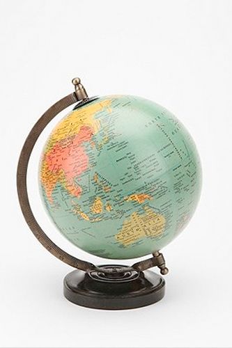 Urban Outfitters Desk, Desk Globe, Globe Map, Dorm Room Styles, Student Dorm, Traditional Desk, World Globes, Dorm Room Inspiration, Map Globe