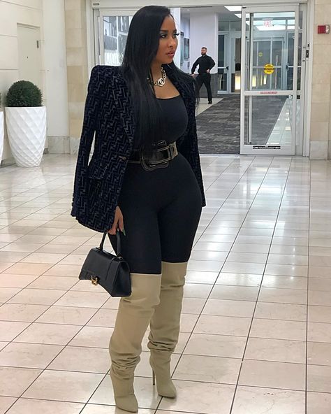 Tammy Rivera, December Outfits, Plus Size Baddie Outfits, Hair Clothes, Instagram Outfits, Lovely Clothes, Diva Fashion, Closet Fashion, Curvy Girl Outfits