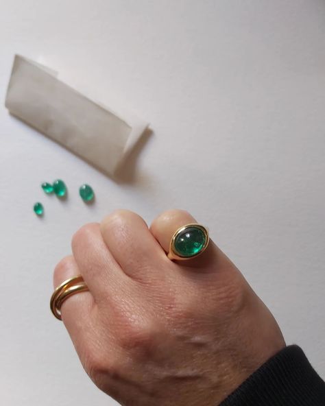 Pinkies - here a cute pinky ring in 18k warm yellow gold set with a luscious Zambian Emerald Cabochon. Handcrafted in my studio in Antwerp. If you are looking for your own personal pinky ring do not hesitate to get in touch via the link in bio. Together we can discuss all possibilities. #floorwetemansfinejewelry #jewelry #craftsmanship #oneofakind #personal #handmade #timeless #handcrafted #unique #antwerpdiamonds #antwerp #emeralds. #pinkies #pinkyring #engagement #overfifty #loveyoursel... Emerald Cabochon, Warm Yellow, Zambian Emerald, Yellow Gold Setting, Pinky Ring, Together We Can, Gold Set, Bling Bling, Link In Bio