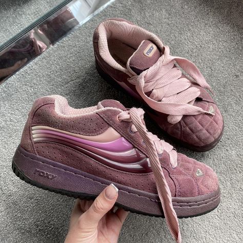 Vintage 90s y2k roxy suede skater trainers size... - Depop Skater Trainers, Roxy Shoes, Skater Shoes, Vintage Skater, Roxy, Vintage 90s, How To Wear