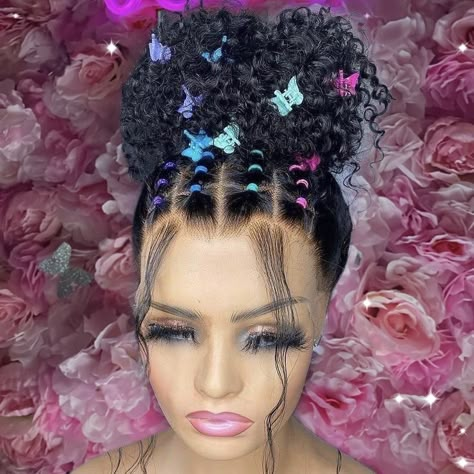 Butterfly Hair Design, Natural Hairstyles With Butterfly Clips, Butterfly Clips Hairstyles Black Women, 2000s Freaknik, Mini Butterfly Clips Hairstyles, 2000 Hairstyles Black Women, Butterfly Clip Hairstyles, Black Barbie Party, 2000s Hairstyles Black Women