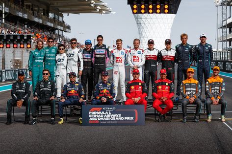 Grid Wallpaper, Abu Dhabi Grand Prix, F1 Wallpaper Hd, Formula Racing, Red Bus, Class Of 2022, Formula 1 Car, Ferrari F1, Team Photos