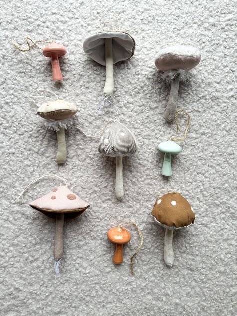 Stuffie Sewing Pattern, Felt Mushroom Pattern, Mushroom Stuff, Linen Sewing, Christmas Mushroom, Felt Mushroom, Tiny Mushroom, Crown Pattern, Fall Garland