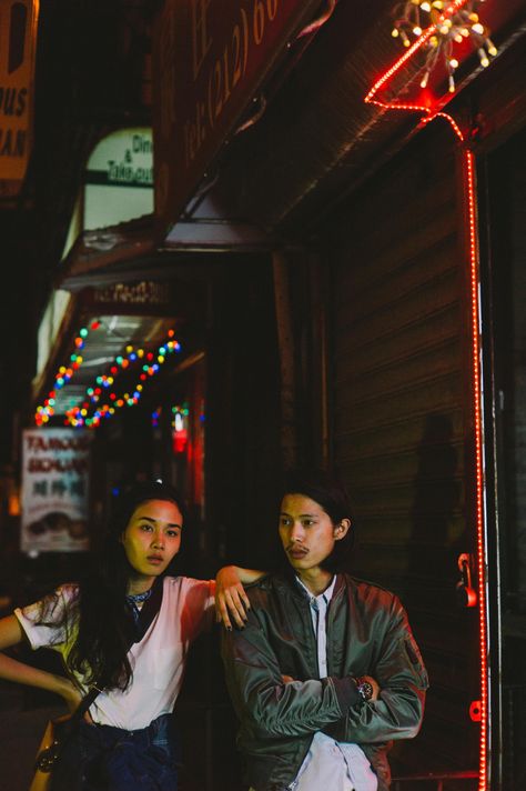 CHINATOWN LIGHT Chinatown Couple Photoshoot, Chinatown Los Angeles Photoshoot, Chinatown Photoshoot, Bicycle Photoshoot, Los Angeles Photoshoot, Chinatown Los Angeles, City Shoot, Night Photos, Photoshoot Concept