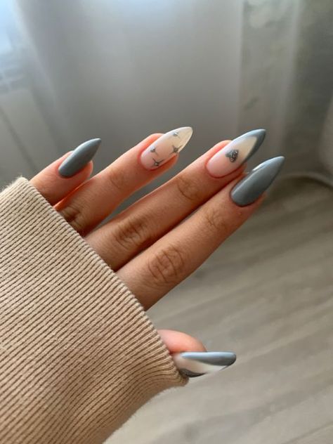 Almond Grey Nails Designs, Mate Nail Design, Almond Nails 2023, Mate Nails, Carcase Iphone, Uñas Aesthetic, Mauve Nails, Nails Yellow, Simple Gel Nails