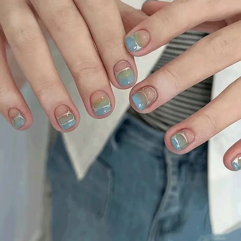 Short Square Shape Press Nails Blue Green Nail Smudged - Temu Valentine Nails, Nagel Tips, Nail Type, Round Nails, Nails French, Nail Forms, Nail Patterns, Nail Length, Stick On Nails