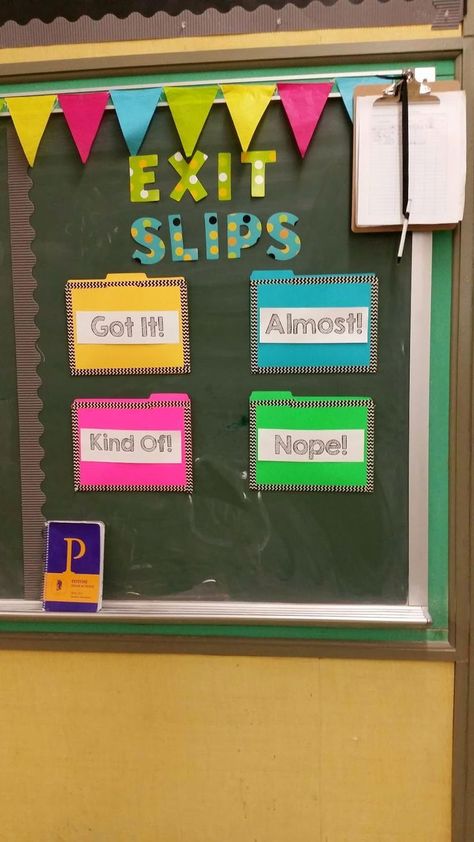 Exit Slip bulletin board with levels of understanding: Originally used in a high school class but could use a similar concept for elementary. Objectives Board, Exit Slip, Middle School Science Classroom, Exit Slips, Student Supplies, High School Math Teacher, Jury Duty, Classroom Bulletin Board, 5th Grade Classroom