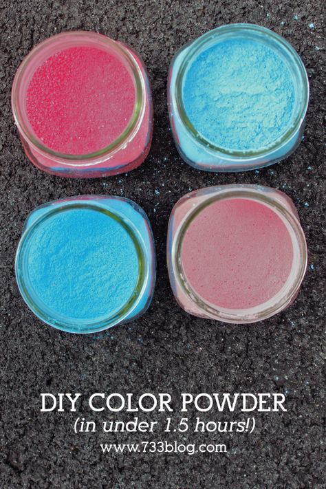 FAST DIY Color Powder Recipe for neighborhood color runs and color wars! Diy Color Powder, Color Run Powder, Powder Gender Reveal, Colored Candy Apples, Diy Bubble Bath, Glitter Shower, Nail Dipping Powder Colors, Gender Reveal Diy, Color Wars