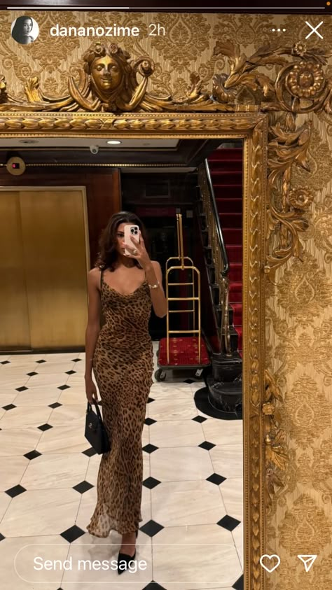 Leopard Dress Outfit, Cheetah Print Outfits, Tube Top And Skirt, Leopard Print Outfits, Cheetah Nails, Jaguar Print, High Waist Long Skirt, Leopard Print Nails, Print Nails