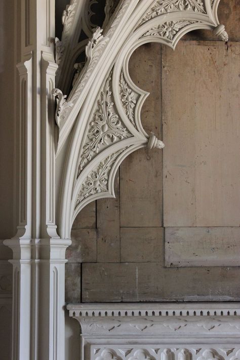 https://flic.kr/p/fg1Pcv | Detail of the arcaded surround to the chimneypiece in the Library at Strawberry Hill, Twickenham | Detail of the arcaded surround to the chimneypiece in the Library at Strawberry Hill, Twickenham. The house was built between 1749 to 1776 for Horace Walpole with Wiliam Robinson, and later James Essex as executive architects. The design was developed by the 'committee of taste', Richard Bentley, John Chute, and Walpole himself. Some of the interiors were designed by ... Goth Architecture, Strawberry Hill House, Horace Walpole, Neo Gothic Architecture, Goth Houses, Castle House Design, Robert Adam, Gothic Revival Architecture, Gothic Interior