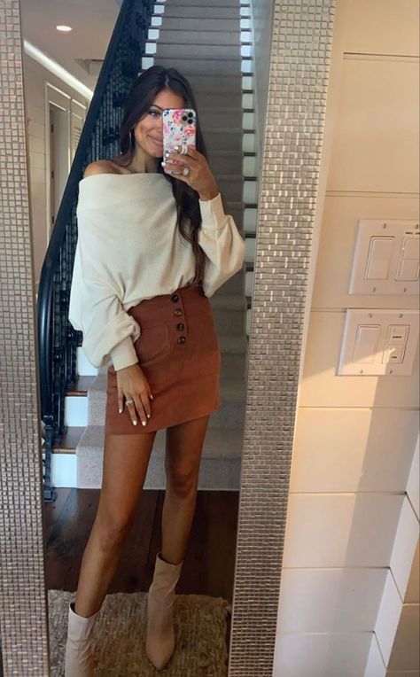 Birthday Dinner Fall Outfit, Zoo Day Outfit Fall, Valentines Outfits Date Night, Christmas Church Outfit Women Classy, Nice Fall Outfits For Dinner, Denim Skirt Going Out Outfit, Trendy Thanksgiving Outfits 2023, Chicago In November Outfits, Going Out Outfits Cold Weather