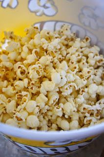 Air Popped Kettle Corn, Air Popper Popcorn Recipes, Air Popped Popcorn Recipe, Kettle Corn Popcorn Recipe, Homemade Kettle Corn, Kettle Corn Recipe, Popcorn Recipes Sweet, Kettle Corn Popcorn, Popcorn Recipes Easy