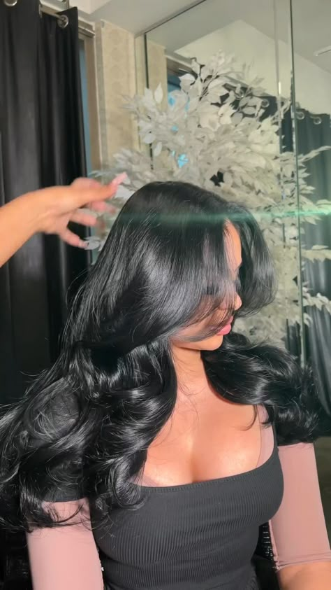 Hd Lace Frontal Wigs, Body Wave Lace Front Wig, Wave Lace Front Wig, Girl Hair Colors, Y2k Hairstyles, Classy Hairstyles, Hd Lace Frontal, Woman Hair, Boquette Flowers