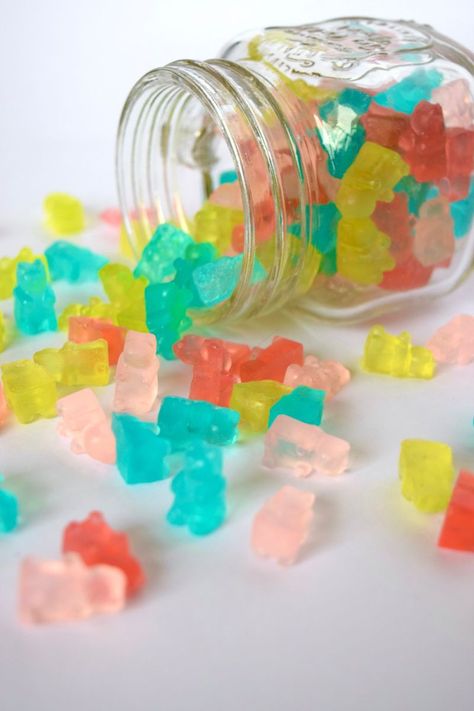 Gummy bears Aesthetic Gummies, Candy Photoshoot, Blue Vibe, Candy Photography, Candy Pictures, Kawaii Cups, Photography Wallpapers, Cbd Gummies, Gummy Worms