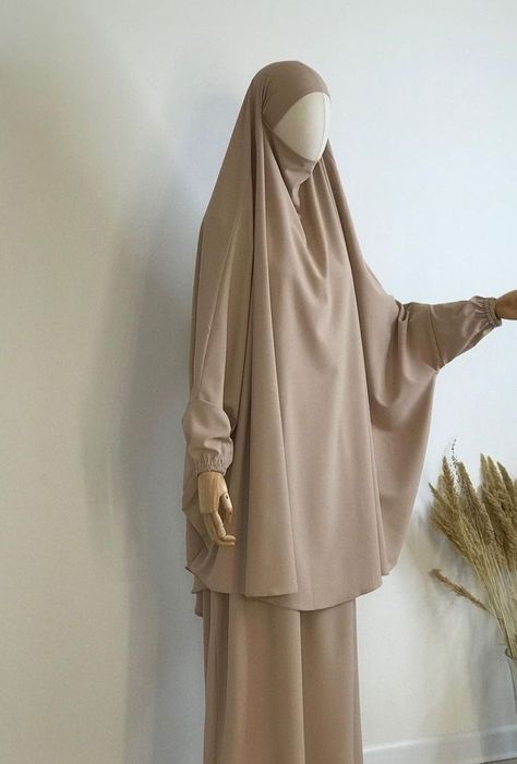 Islamic Modest Fashion, Muslimah Fashion Casual, Muslimah Outfit, Hijab Designs, Mode Turban, Modest Fashion Hijab, Muslim Outfits Casual, Muslim Fashion Hijab Outfits, Hijabi Fashion Casual