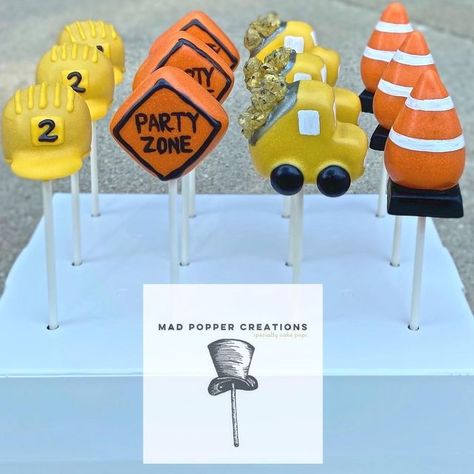 Construction Cakesicles, Construction Theme Cakesicles, Construction Cake Pops, Construction Themed Cake Pops, Construction Theme Treat Table, Sweet Table Construction Truck Party, Construction Theme Cake, Dump Truck Cakes, Dump Truck Party