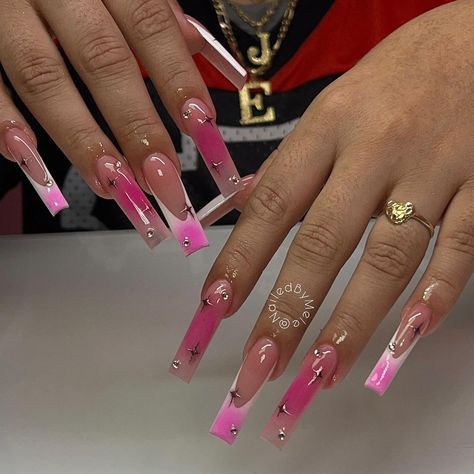 Meleana (@nailedbymele) • Instagram photos and videos Pink Baddie Acrylic Nails, Pink Nail Sets, Tiger Print Nails, Baddie Acrylic Nails, Pink Tiger Print, Pink Baddie, Vday Nails, Romantic Nails, Airbrush Nails