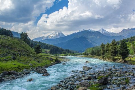 Sunset Beach Pictures, Kashmir Valley, Mountain Pictures, Modern Impressionism, Beautiful Landscape Photography, Beautiful Scenes, Mountain Stream, Landscape Art Painting, Nature Art Painting