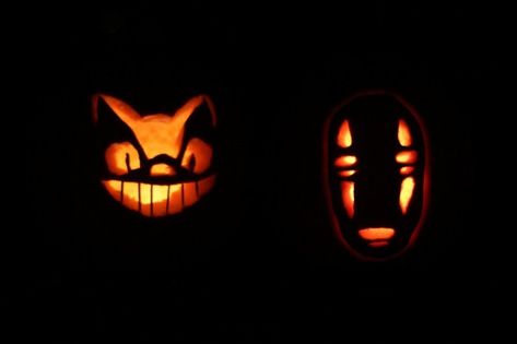 no face and cat bus pumpkin Funny Pumpkin Faces, Cat Bus, Jack Skellington Pumpkin, Pumkin Carving, Light Up Pumpkins, Pumpkin Carving Designs, The Nightmare Before Christmas Jack, Halloween Pumpkin Designs, Christmas Jack Skellington