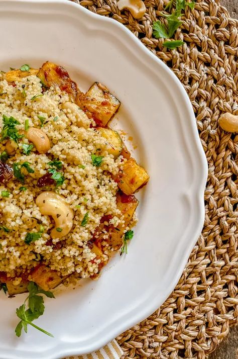 SPANISH COUSCOUS WITH AROMATIC VEGETABLES Spanish Couscous, Couscous Dishes, Vegetable Couscous, Drying Cilantro, Couscous Recipes, Vegetable Prints, Tomato Vegetable, Cooking Inspiration, Side Recipes