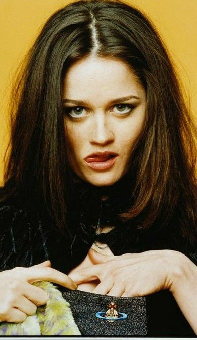 Robin Tunney 90s, Alison Eastwood, Jennifer Aniston Dress, 2000s Girl, Robin Tunney, The Mentalist, The 5th Of November, Jennifer Aniston, Actors & Actresses