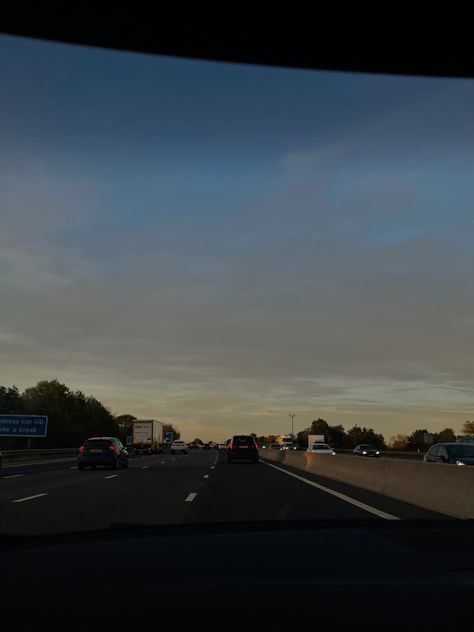 Sun set, car trips, travel, aesthetic car, cars, aesthetic driving, summer, roadtrip, besties, blue skies, aesthetic clouds, long journeys Long Car Journey Aesthetic, Driving Down The Highway Aesthetic, Sunset Driving Aesthetic, Car Ride Aesthetic Sunset, Sunset Car Ride, Car Travel, Future Life, Van Life, Blue Sky